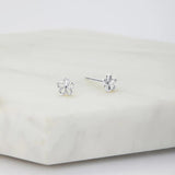 Zafino | Flower Stud Earring - 925 Sterling Silver