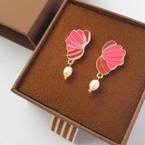 Middle Child | Boa Earrings - Magenta/Pearl