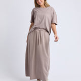 Foxwood | Simplified Tee - Brown