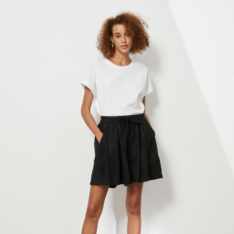 Tirelli | Black Gather Linen Shorts