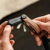 Orbitkey | Chipolo Tracker V2 - Black